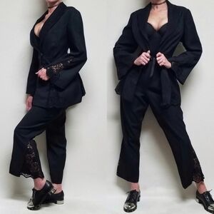 Rare Vintage 70s Roaman's Goth Black Lace Bell Sleeve Flare Leg Cropped Suit Set